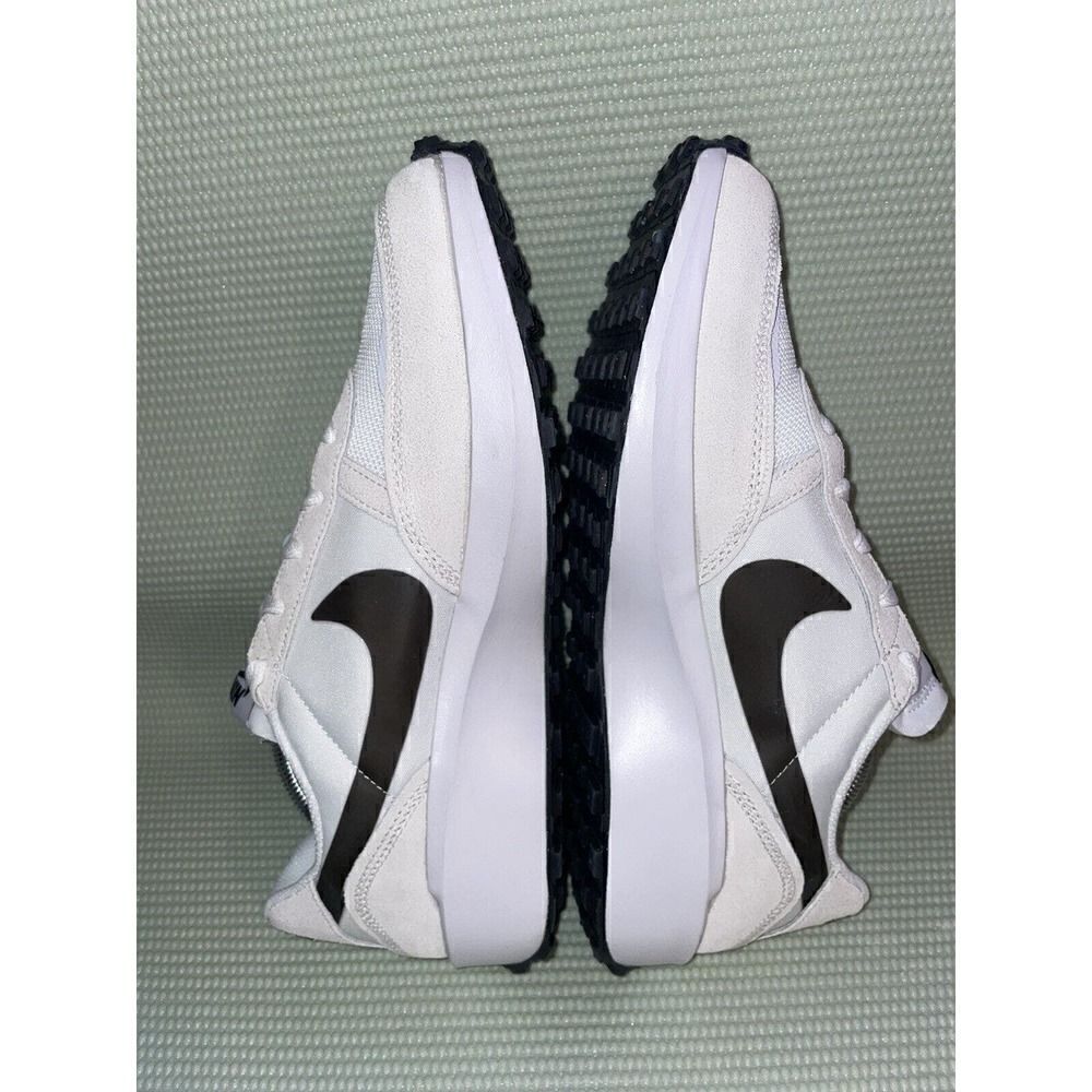 Nike Waffle Debut Sneakers Men’s Size 10.5 White/Phantom/Summit White FJ4195-100 - Picture 5 of 10